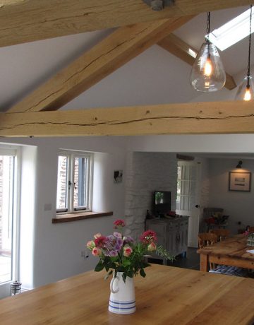 Stone Extension Oak Trusses